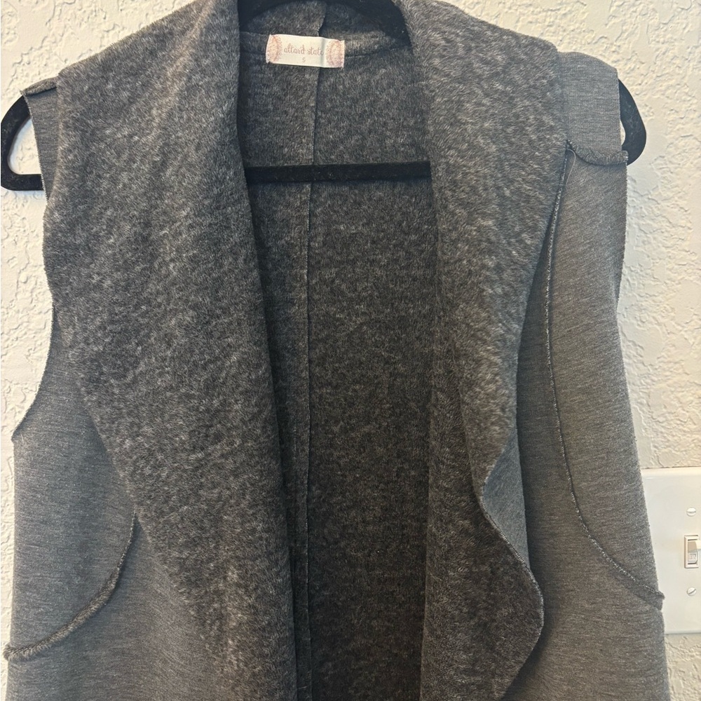 Altar'd State Grey Vest 🪻 - Picture 4 of 7